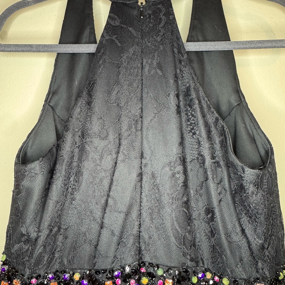 Mac Duggal Black Bodice Floral Prom Dress with Pink Accents - Picture 4 of 6